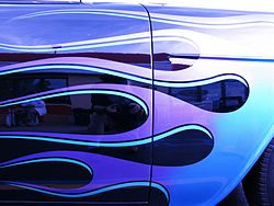Car show at Mason A&W restaurant
