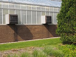 MSU Horticulture Gardens<br>East Lansing, Michigan<br>7 May 2015, Olympus OM-D E-M1 with Olympus 12-40/2.8 lens